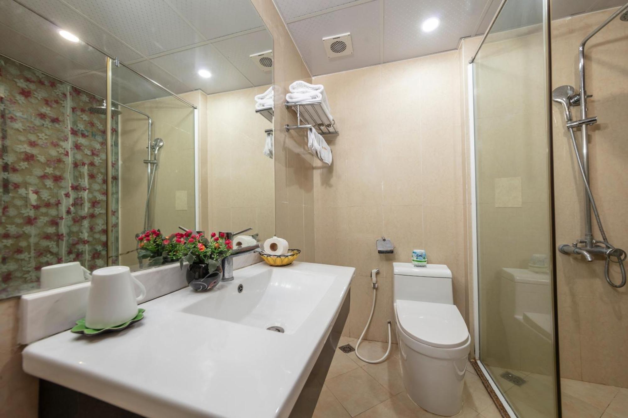Millennium Hanoi Hotel Bagian luar foto